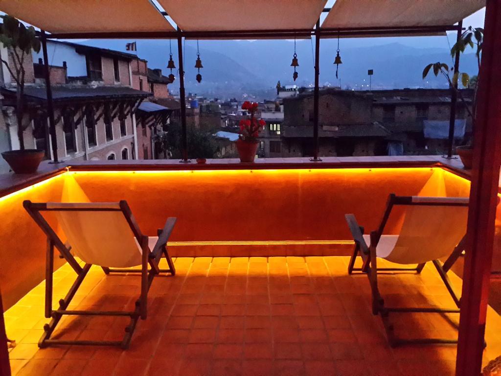 Milla Guesthouse بهاكتابور المظهر الخارجي الصورة